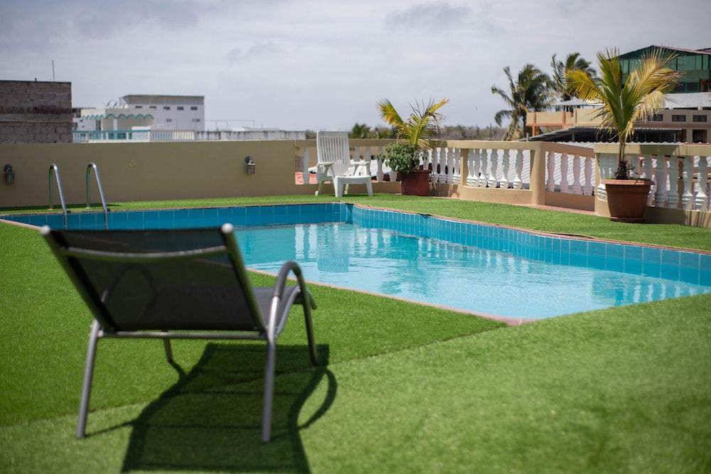 Hotel Red Booby Puerto Ayora  Exterior foto