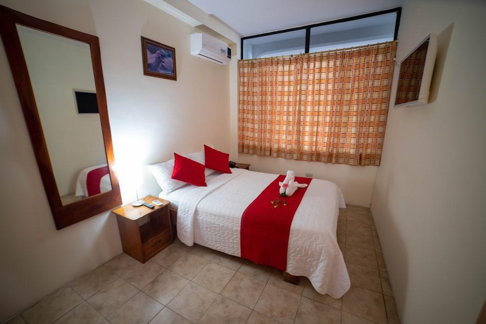 Hotel Red Booby Puerto Ayora  Exterior foto